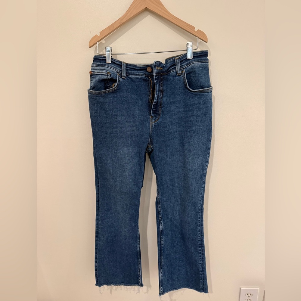Pilcro Midnight Blue Straight-Leg Jeans with Frayed Hem
